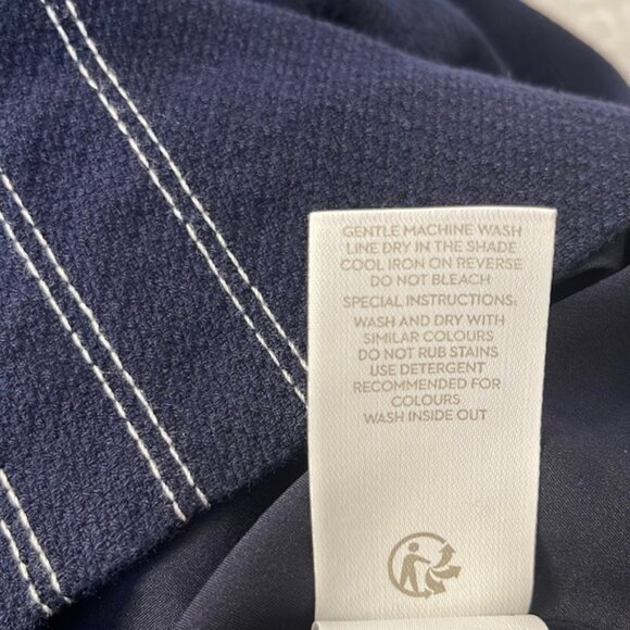 Boden Kitty Textured Dress | 8 Petite | Navy - Picture 10 of 12